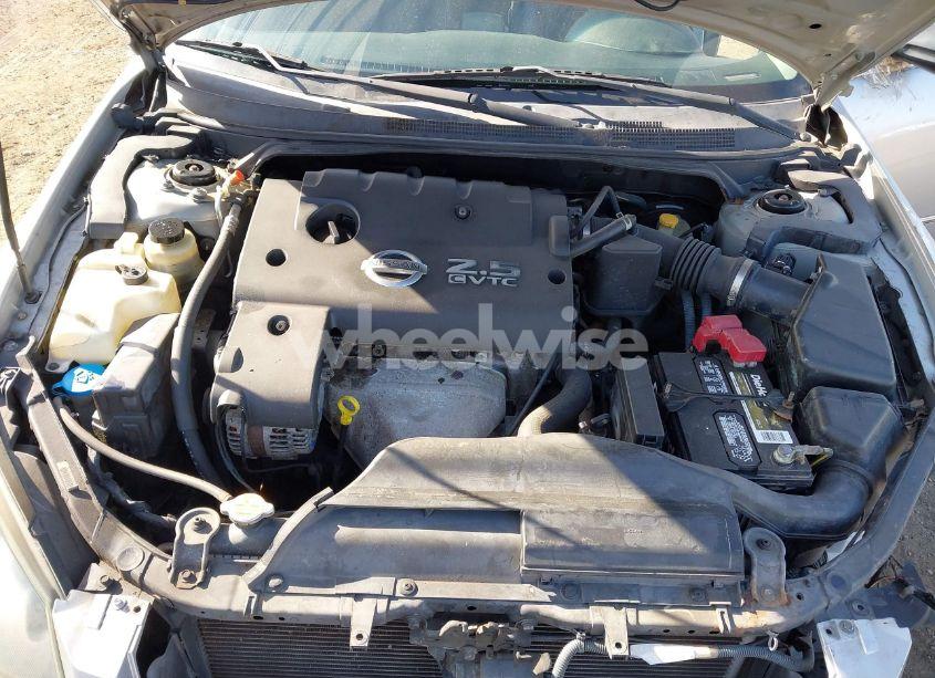 Photo 10 of 2005 Nissan Altima 2.5 S (VIN 1N4AL11D95C150137)