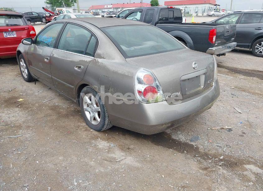 Photo 3 of 2005 Nissan Altima 2.5 S (VIN 1N4AL11D95C156309)