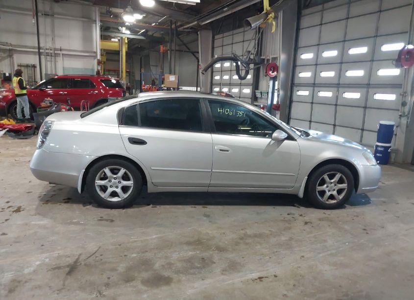 Photo 14 of 2005 Nissan Altima 2.5 S (VIN 1N4AL11D95C263974)