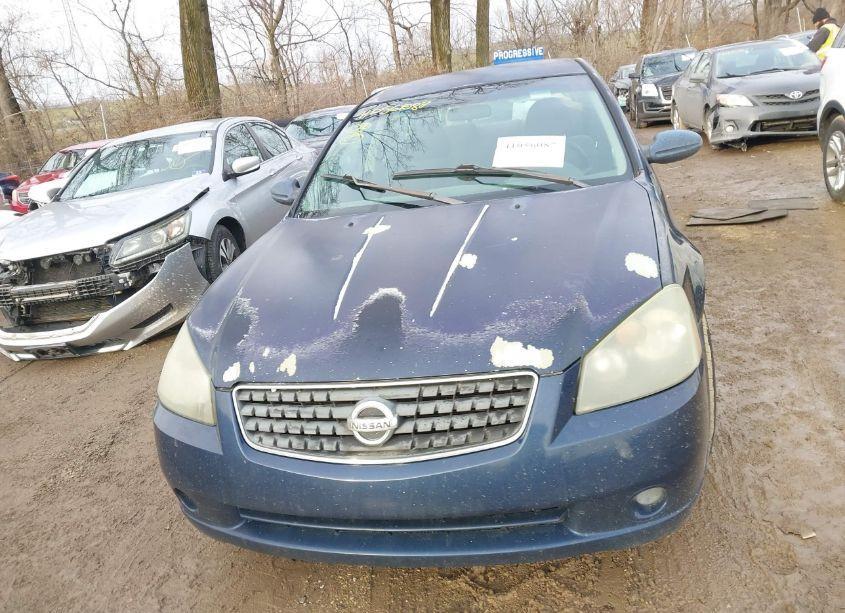 Photo 13 of 2005 Nissan Altima 2.5 S (VIN 1N4AL11D95C330783)