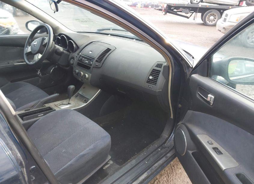 Photo 5 of 2005 Nissan Altima 2.5 S (VIN 1N4AL11D95C330783)