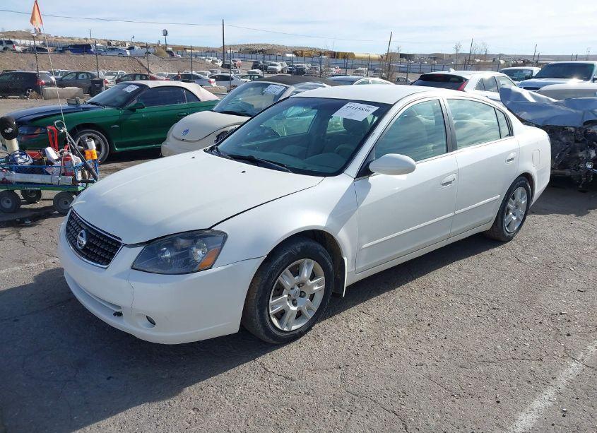 Photo 2 of 2005 Nissan Altima 2.5 S (VIN 1N4AL11D95N921619)