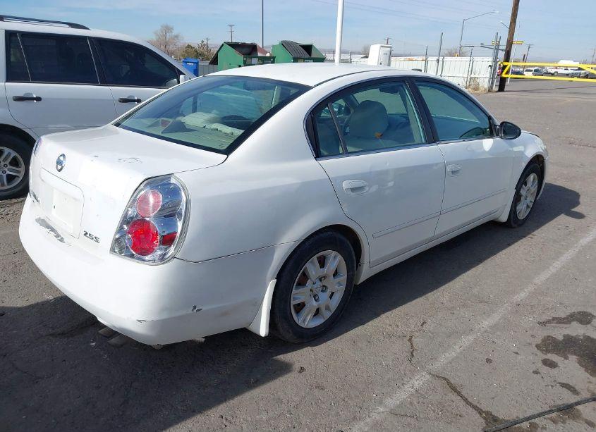 Photo 4 of 2005 Nissan Altima 2.5 S (VIN 1N4AL11D95N921619)