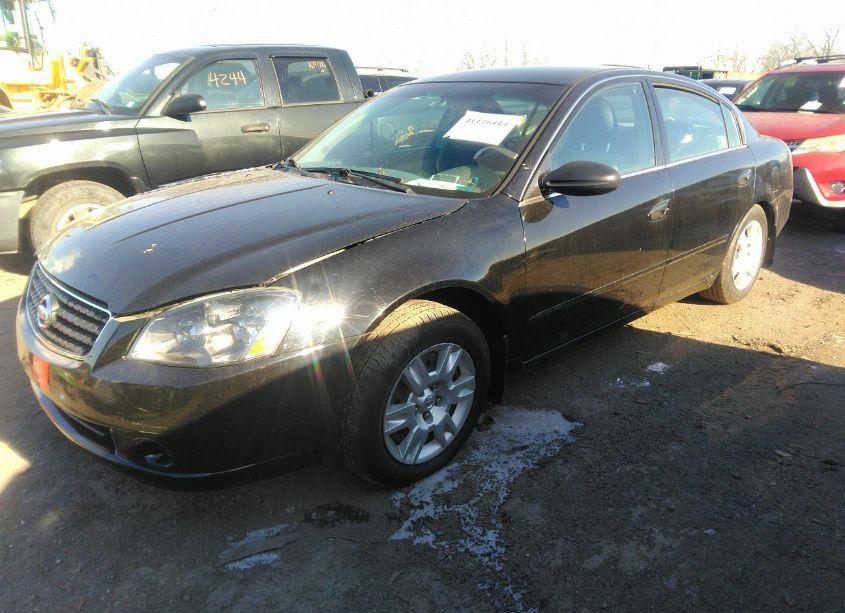 Photo 2 of 2006 Nissan Altima 2.5 S (VIN 1N4AL11D96N457832)