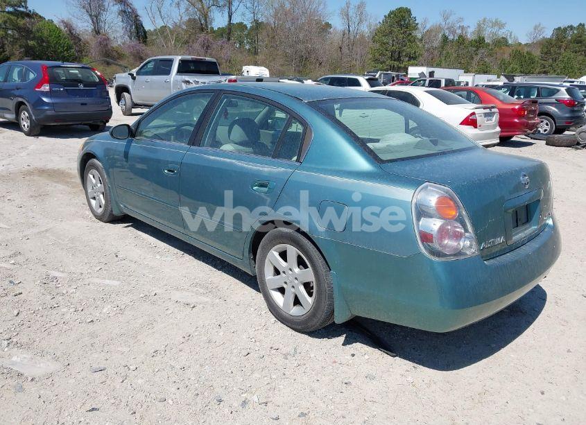 Photo 3 of 2002 Nissan Altima 2.5 S (VIN 1N4AL11DX2C160462)