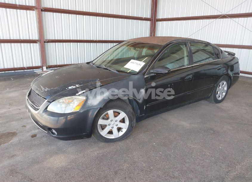 Photo 2 of 2002 Nissan Altima SL (VIN 1N4AL11DX2C192506)