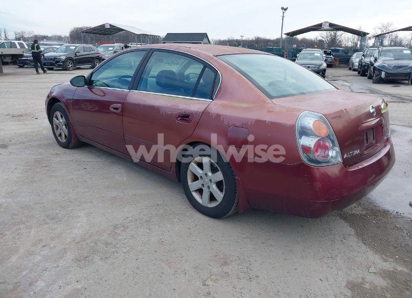 Photo 3 of 2002 Nissan Altima 2.5 SL (VIN 1N4AL11DX2C216559)