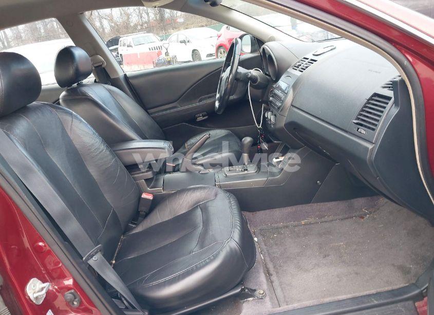 Photo 5 of 2002 Nissan Altima 2.5 SL (VIN 1N4AL11DX2C216559)