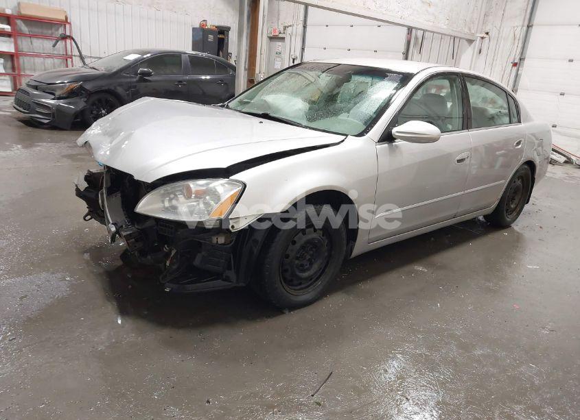 Photo 2 of 2003 Nissan Altima 2.5 S (VIN 1N4AL11DX3C239535)