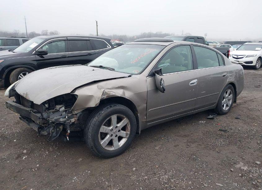 Photo 6 of 2004 Nissan Altima 2.5 S (VIN 1N4AL11DX4C109515)