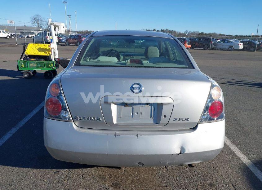 Photo 16 of 2004 Nissan Altima 2.5 S (VIN 1N4AL11DX4C147777)