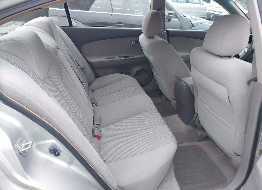 Photo 8 of 2005 Nissan Altima (VIN 1N4AL11DX5C136568)