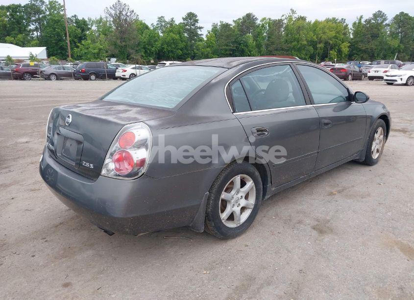 Photo 4 of 2005 Nissan Altima 2.5 S (VIN 1N4AL11DX5C280492)