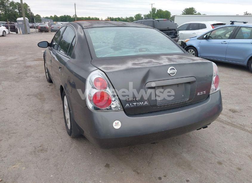 Photo 6 of 2005 Nissan Altima 2.5 S (VIN 1N4AL11DX5C280492)