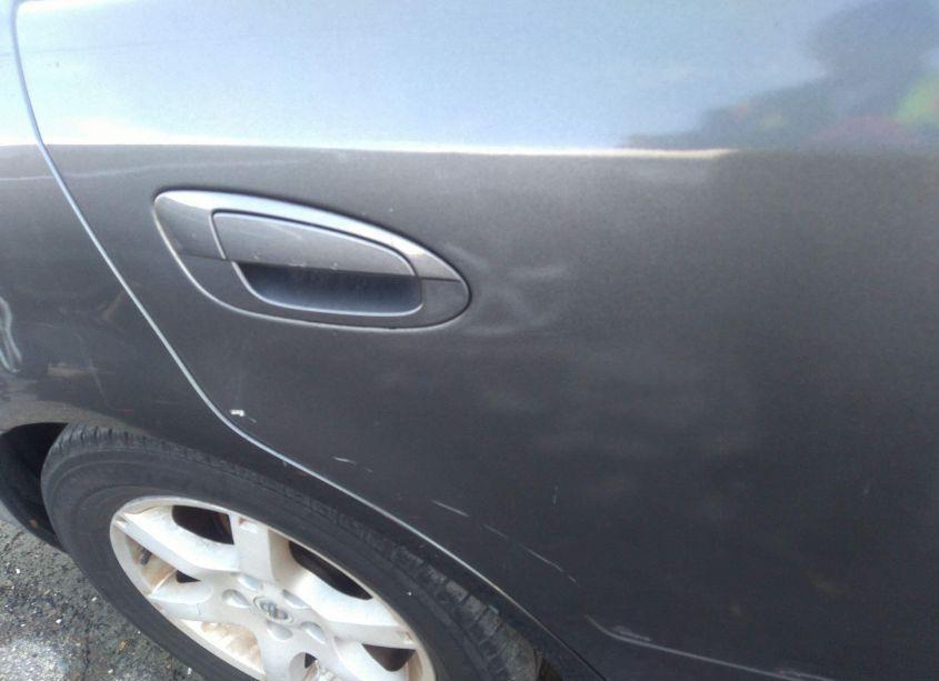 Photo 12 of 2005 Nissan Altima 2.5 S (VIN 1N4AL11DX5C337581)