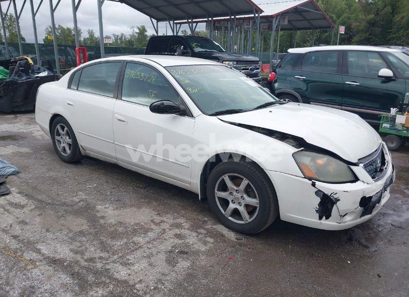 2005 Nissan Altima 2.5 S (VIN 1N4AL11DX5C341579) main photo