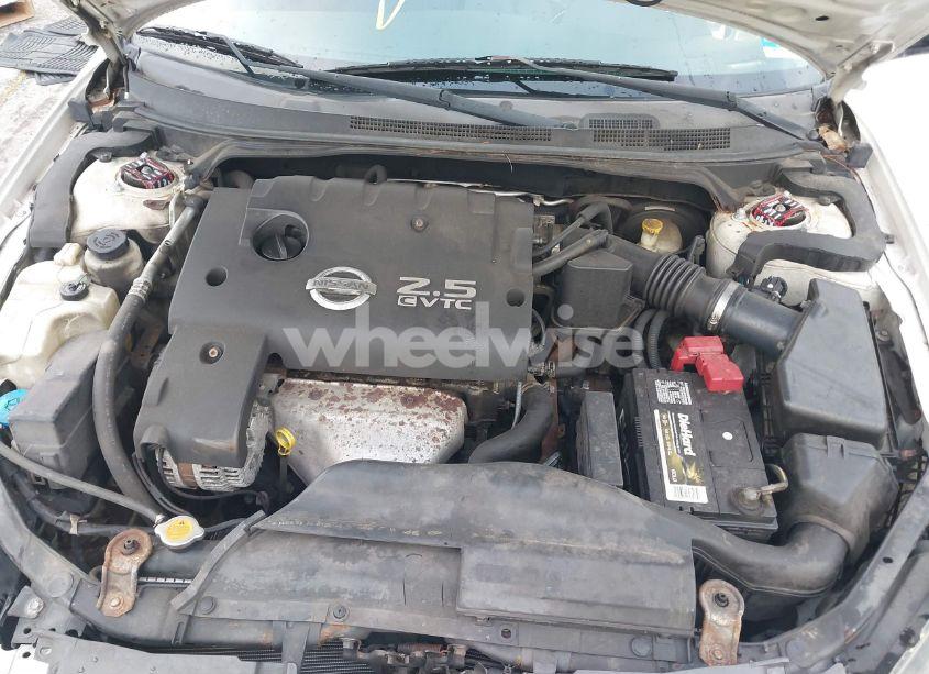 Photo 10 of 2005 Nissan Altima 2.5 S (VIN 1N4AL11DX5C341579)