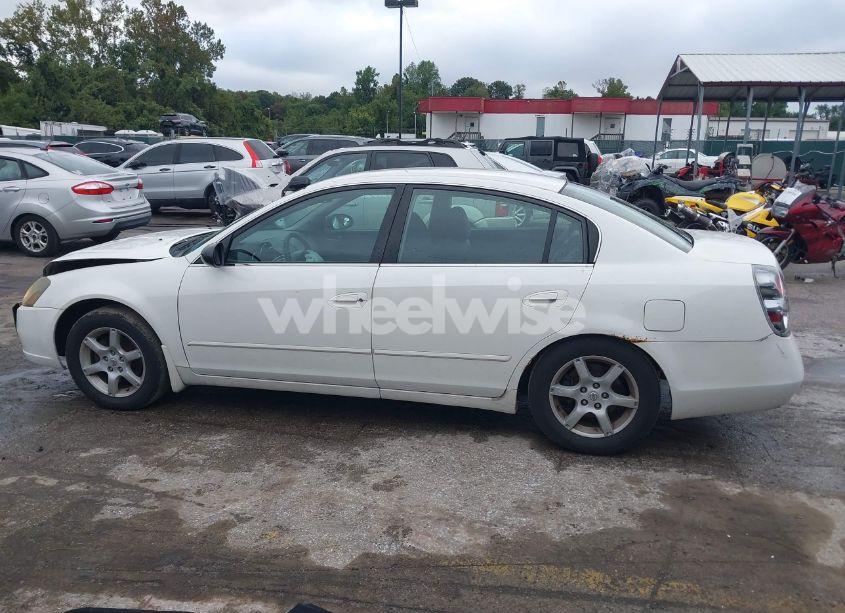 Photo 14 of 2005 Nissan Altima 2.5 S (VIN 1N4AL11DX5C341579)