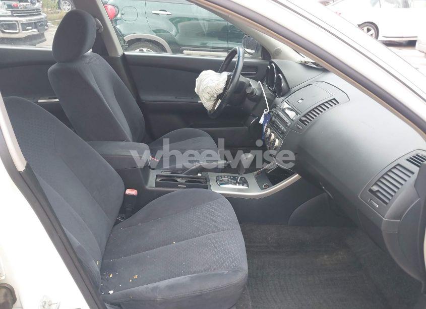 Photo 5 of 2005 Nissan Altima 2.5 S (VIN 1N4AL11DX5C341579)