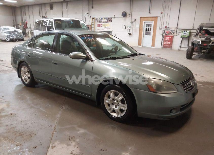 2005 Nissan Altima 2.5 S (VIN 1N4AL11DX5C345406) main photo