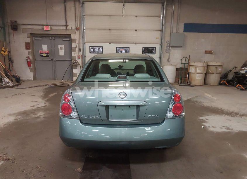 Photo 16 of 2005 Nissan Altima 2.5 S (VIN 1N4AL11DX5C345406)