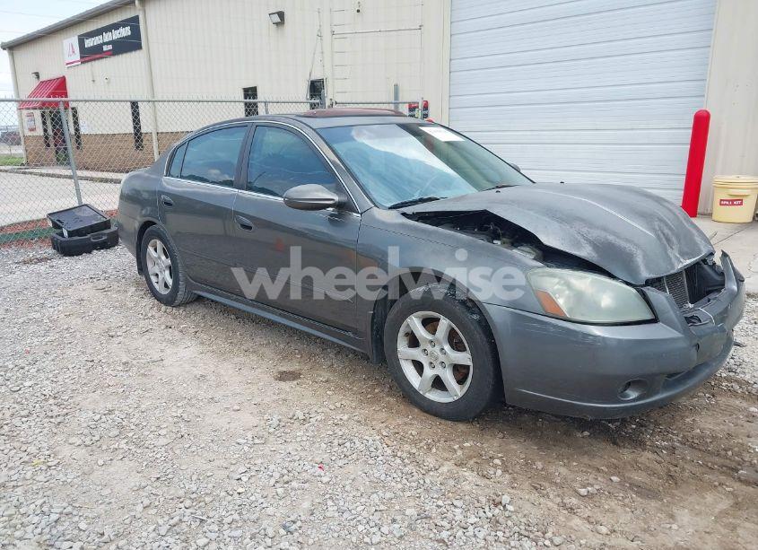 2005 Nissan Altima 2.5 S (VIN 1N4AL11DX5C345776) main photo