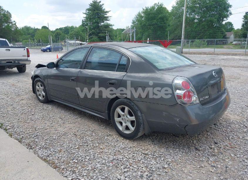 Photo 3 of 2005 Nissan Altima 2.5 S (VIN 1N4AL11DX5C345776)