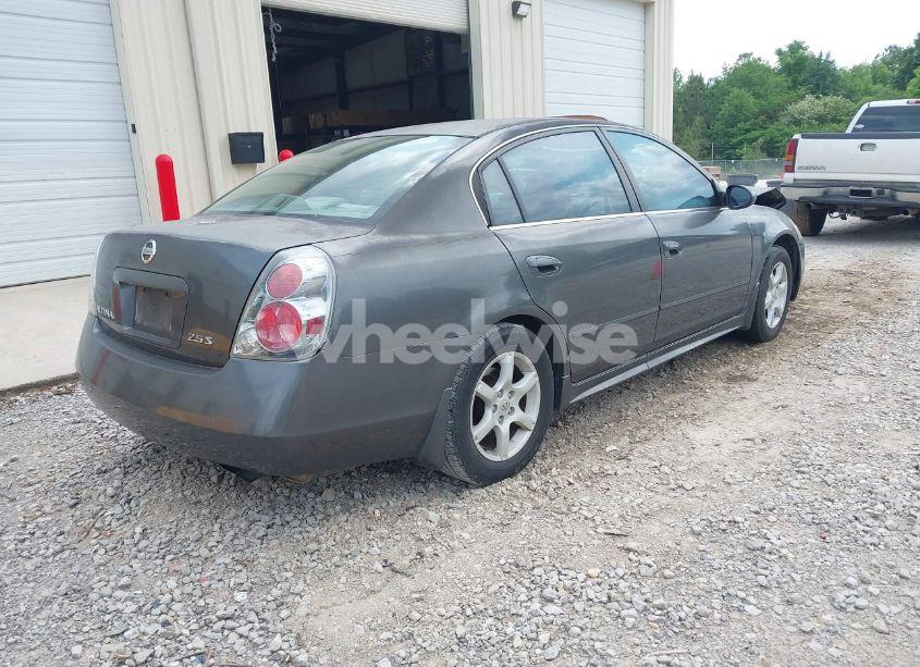 Photo 4 of 2005 Nissan Altima 2.5 S (VIN 1N4AL11DX5C345776)