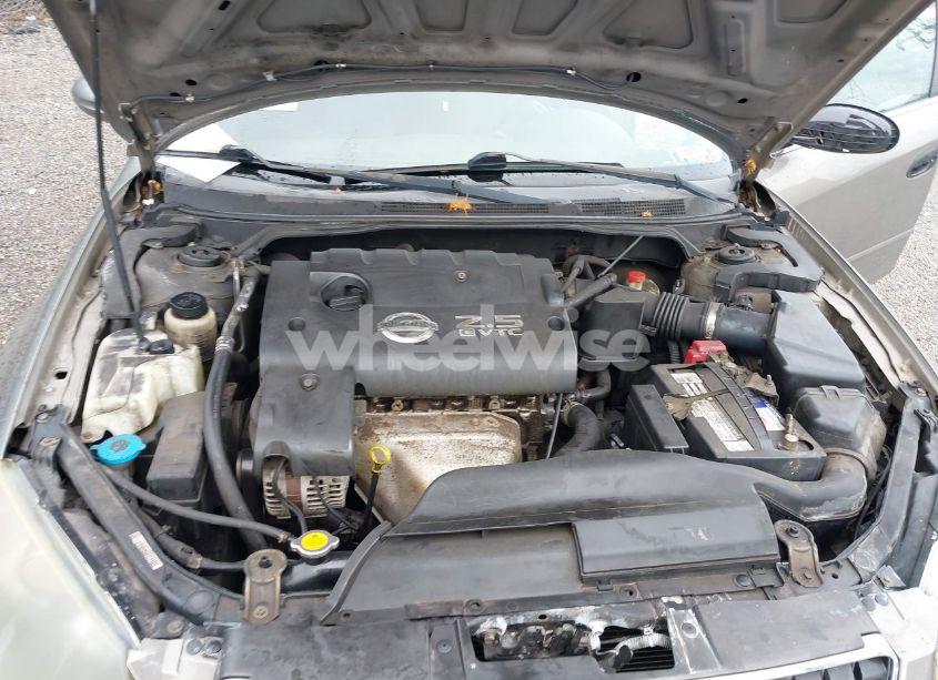 Photo 10 of 2005 Nissan Altima 2.5 S (VIN 1N4AL11DX5C360486)