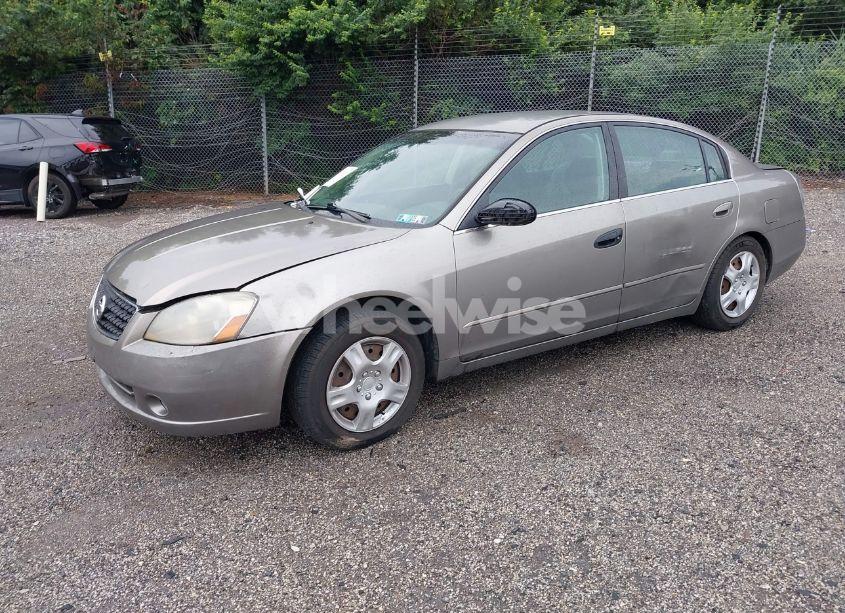 Photo 2 of 2005 Nissan Altima 2.5 S (VIN 1N4AL11DX5C360486)