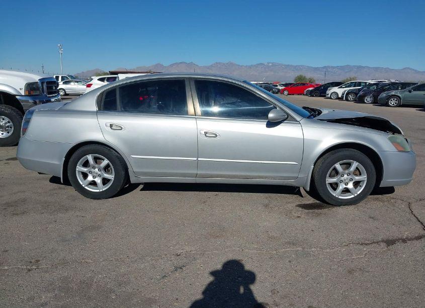 Photo 13 of 2005 Nissan Altima 2.5 S (VIN 1N4AL11DX5N402045)