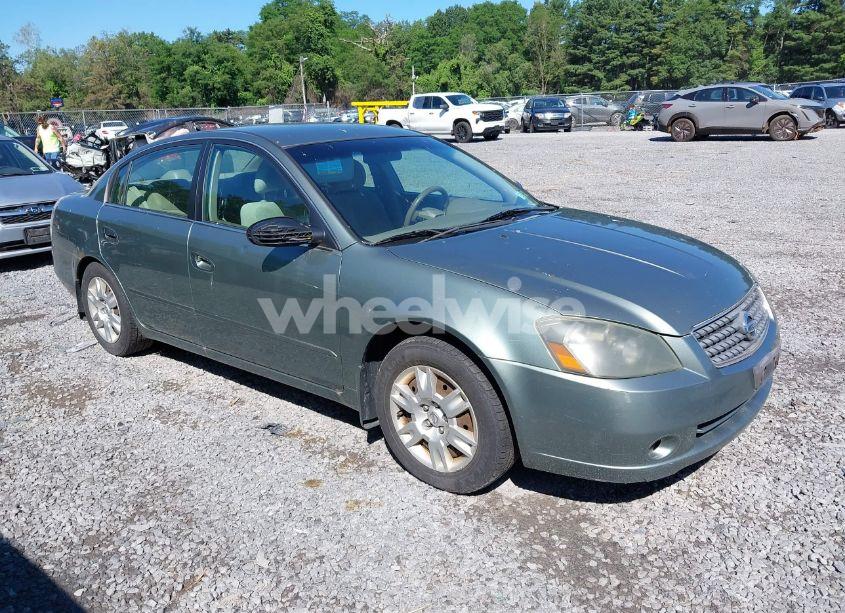 2005 Nissan Altima 2.5 S (VIN 1N4AL11DX5N466277) main photo