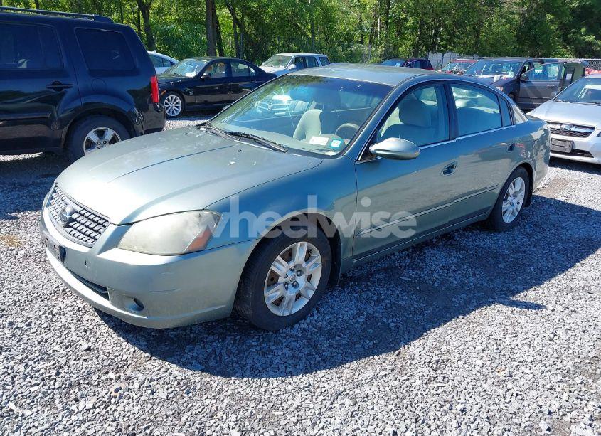 Photo 2 of 2005 Nissan Altima 2.5 S (VIN 1N4AL11DX5N466277)