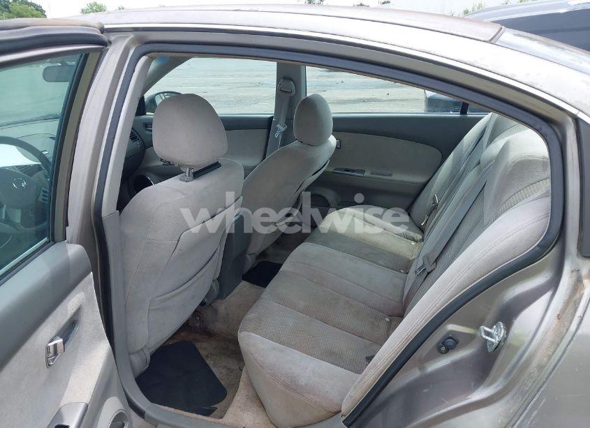 Photo 8 of 2005 Nissan Altima 2.5 S (VIN 1N4AL11E05C141724)