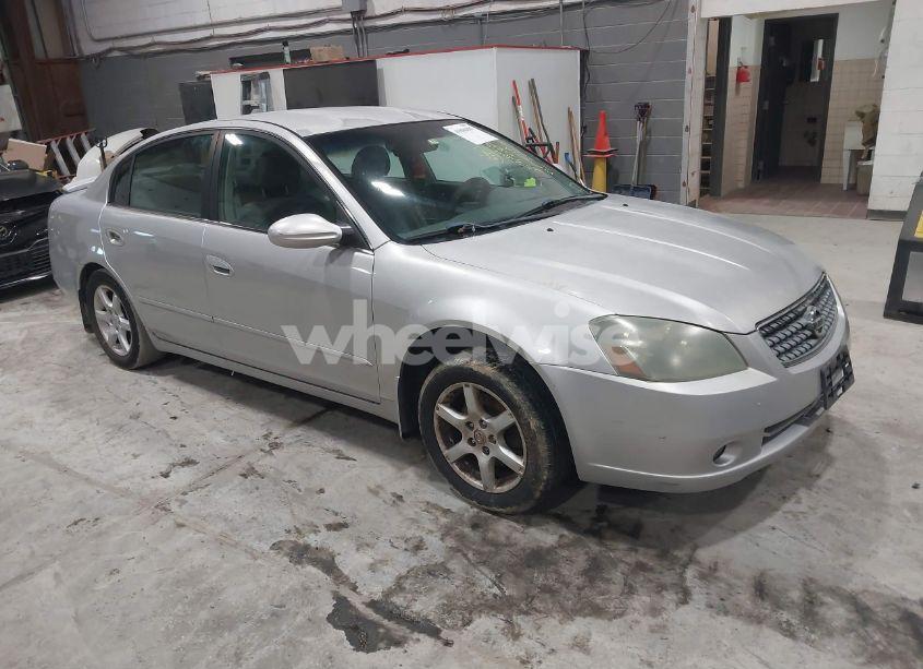 2005 Nissan Altima 2.5 S (VIN 1N4AL11E15C124530) main photo
