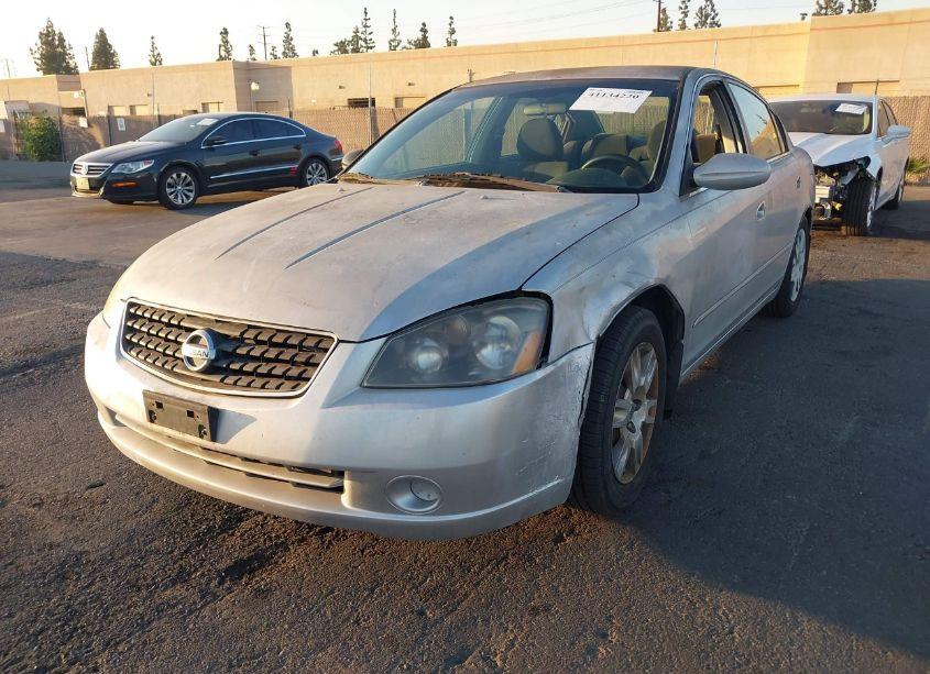 Photo 2 of 2005 Nissan Altima 2.5 S (VIN 1N4AL11E15C287419)