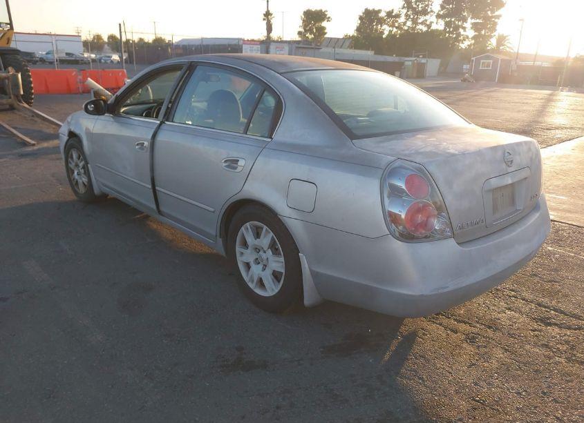 Photo 3 of 2005 Nissan Altima 2.5 S (VIN 1N4AL11E15C287419)