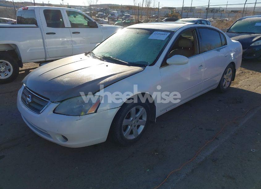 Photo 2 of 2002 Nissan Altima 2.5 SL (VIN 1N4AL11E22C269085)