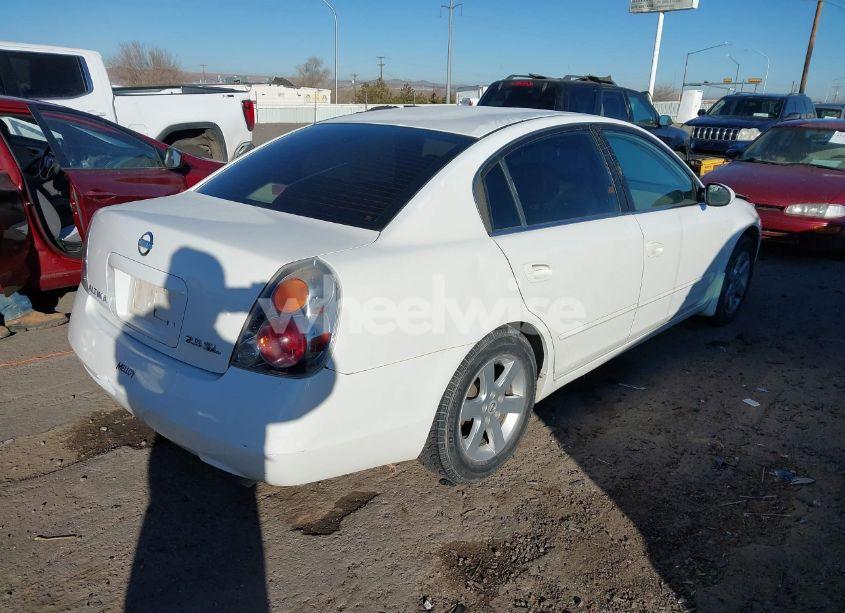 Photo 4 of 2002 Nissan Altima 2.5 SL (VIN 1N4AL11E22C269085)