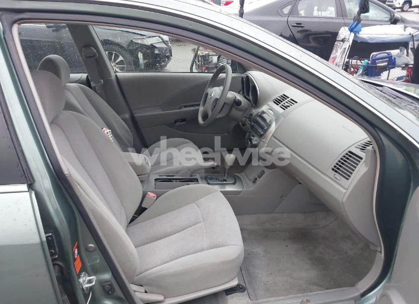 Photo 5 of 2003 Nissan Altima 2.5 S (VIN 1N4AL11E33C112893)