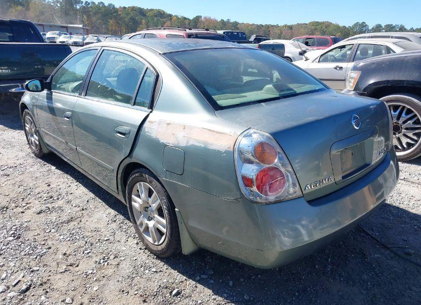 Photo 3 of 2005 Nissan Altima 2.5 S (VIN 1N4AL11E35C384752)