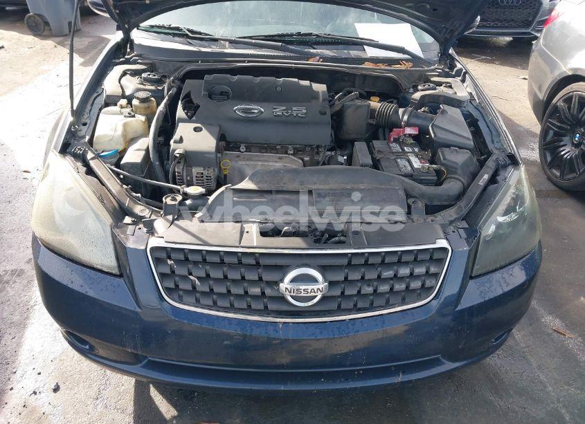 Photo 10 of 2005 Nissan Altima 2.5 S (VIN 1N4AL11E35N912035)