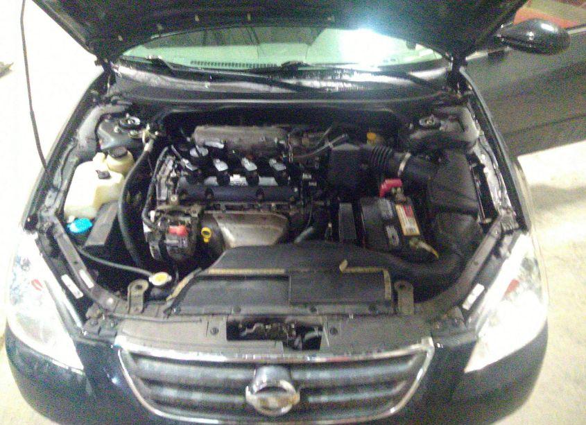 Photo 10 of 2004 Nissan Altima 2.5 S (VIN 1N4AL11E44C133396)