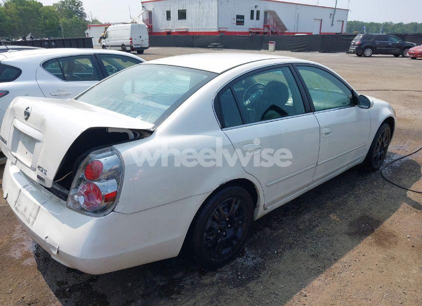 Photo 4 of 2006 Nissan Altima 2.5 S (VIN 1N4AL11E46C193990)