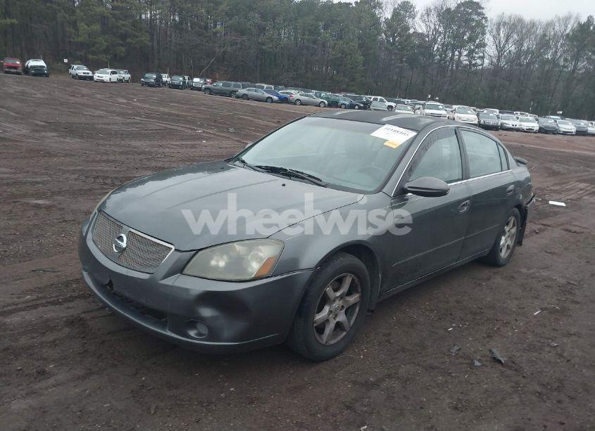Photo 2 of 2005 Nissan Altima 2.5 S (VIN 1N4AL11E55N460654)