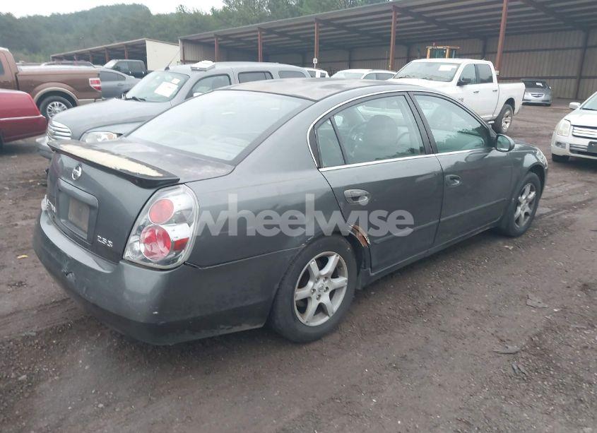 Photo 4 of 2005 Nissan Altima 2.5 S (VIN 1N4AL11E55N460654)
