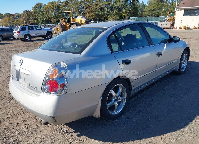 Photo 4 of 2002 Nissan Altima 2.5 S (VIN 1N4AL11E82C215662)