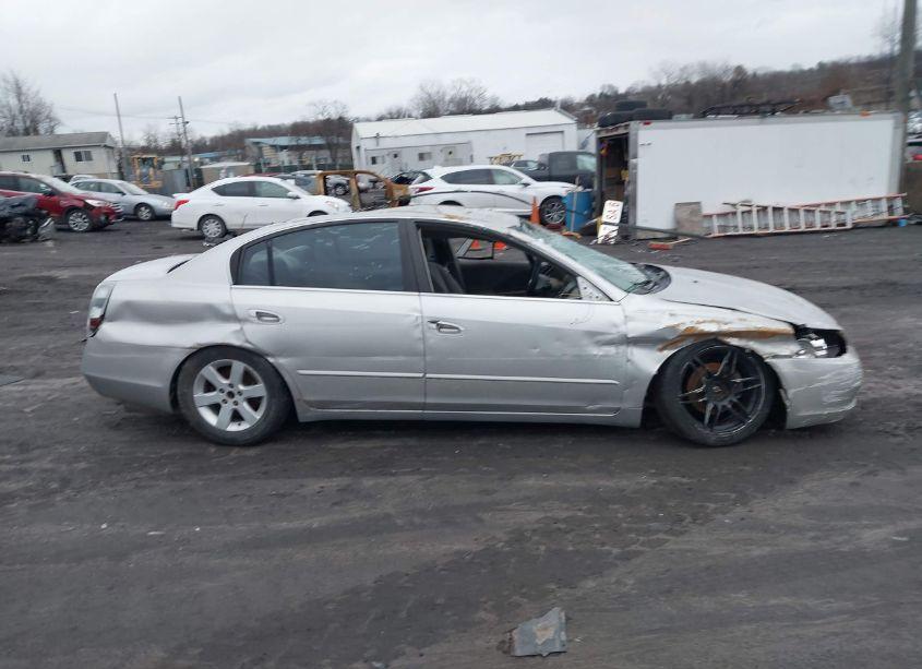 Photo 12 of 2004 Nissan Altima 2.5 S (VIN 1N4AL11E94C105271)