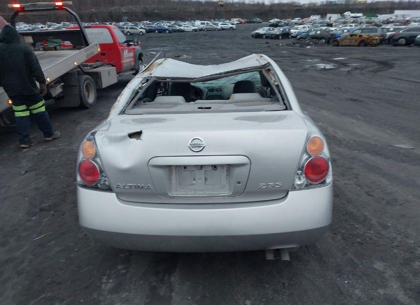 Photo 15 of 2004 Nissan Altima 2.5 S (VIN 1N4AL11E94C105271)