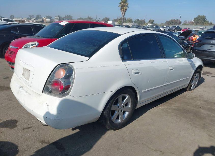 Photo 4 of 2002 Nissan Altima S/SL (VIN 1N4AL11EX2C118012)